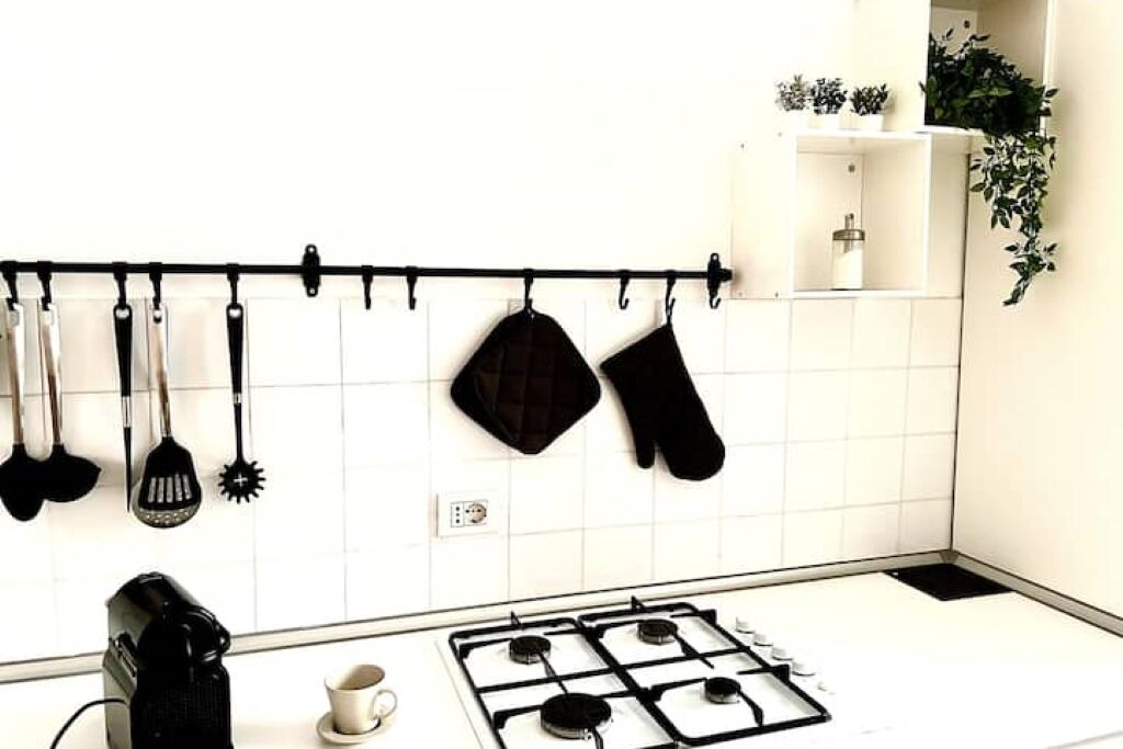 Photo of Kitchen in Magenta