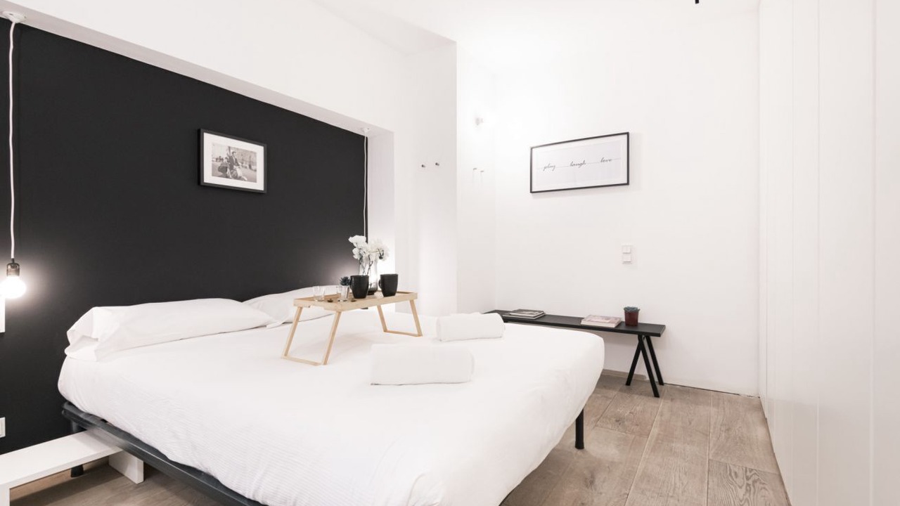 Photo of Bedroom in Milan Centre