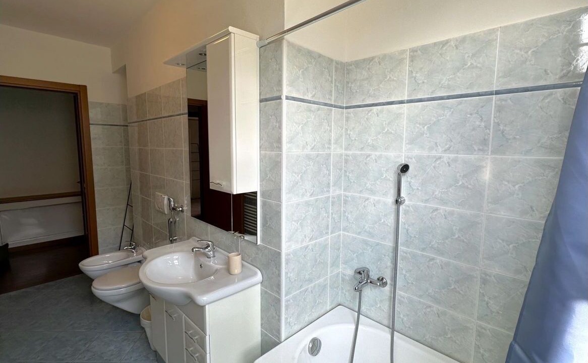 Photo of Bathroom in Laglio