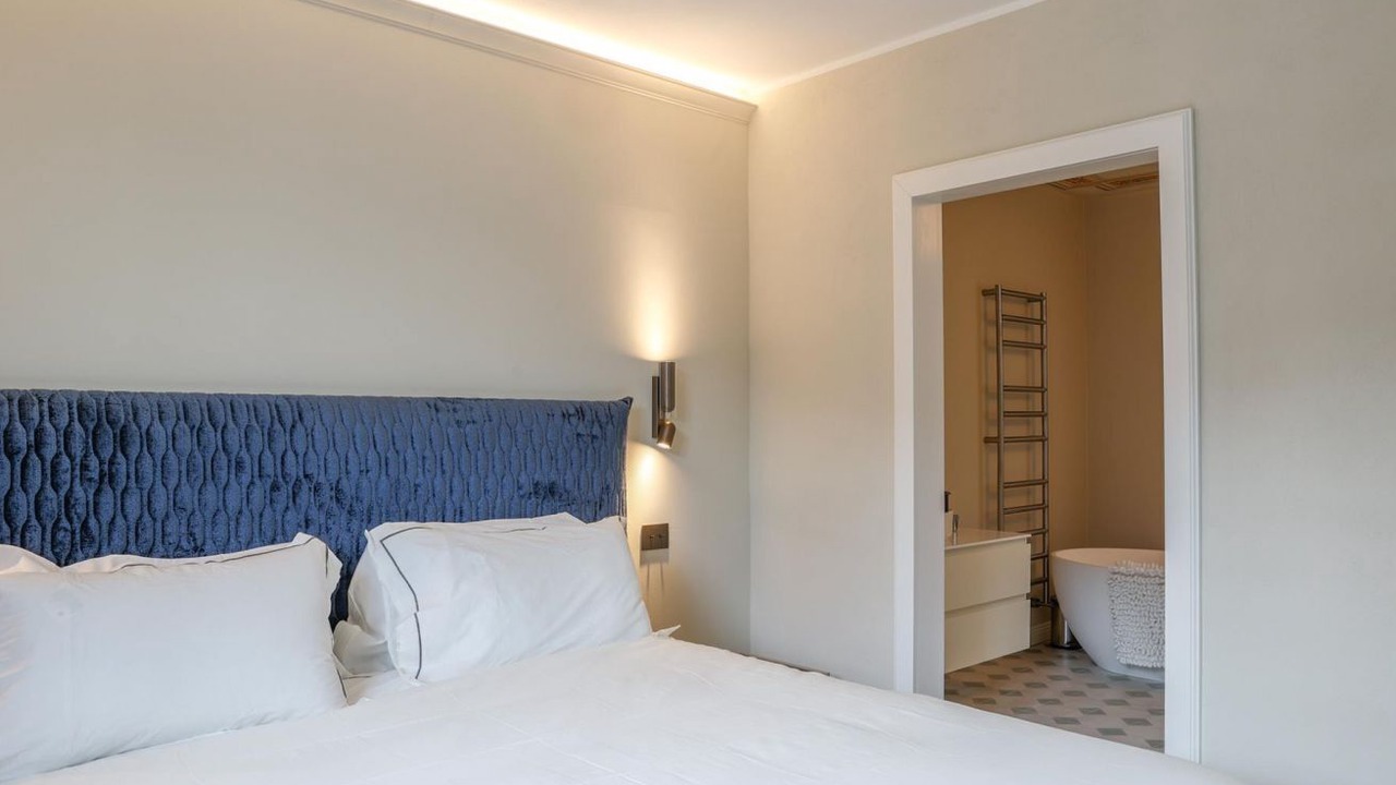 Photo of Bedroom in Colonno