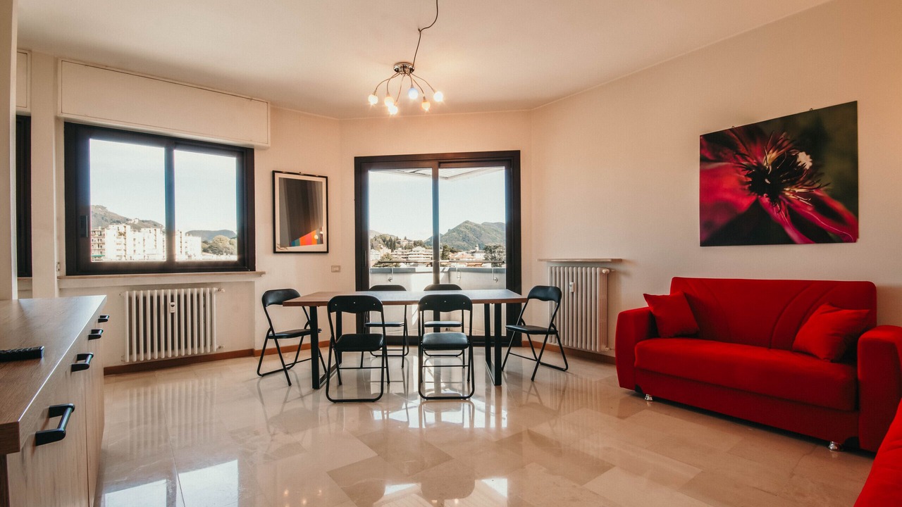 Photo of Livingroom in Downtown