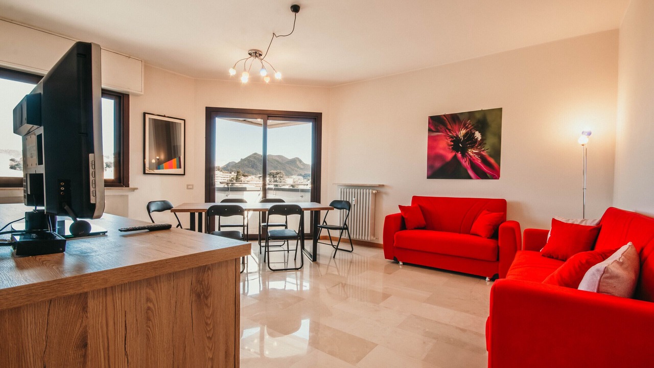 Photo of Livingroom in Downtown