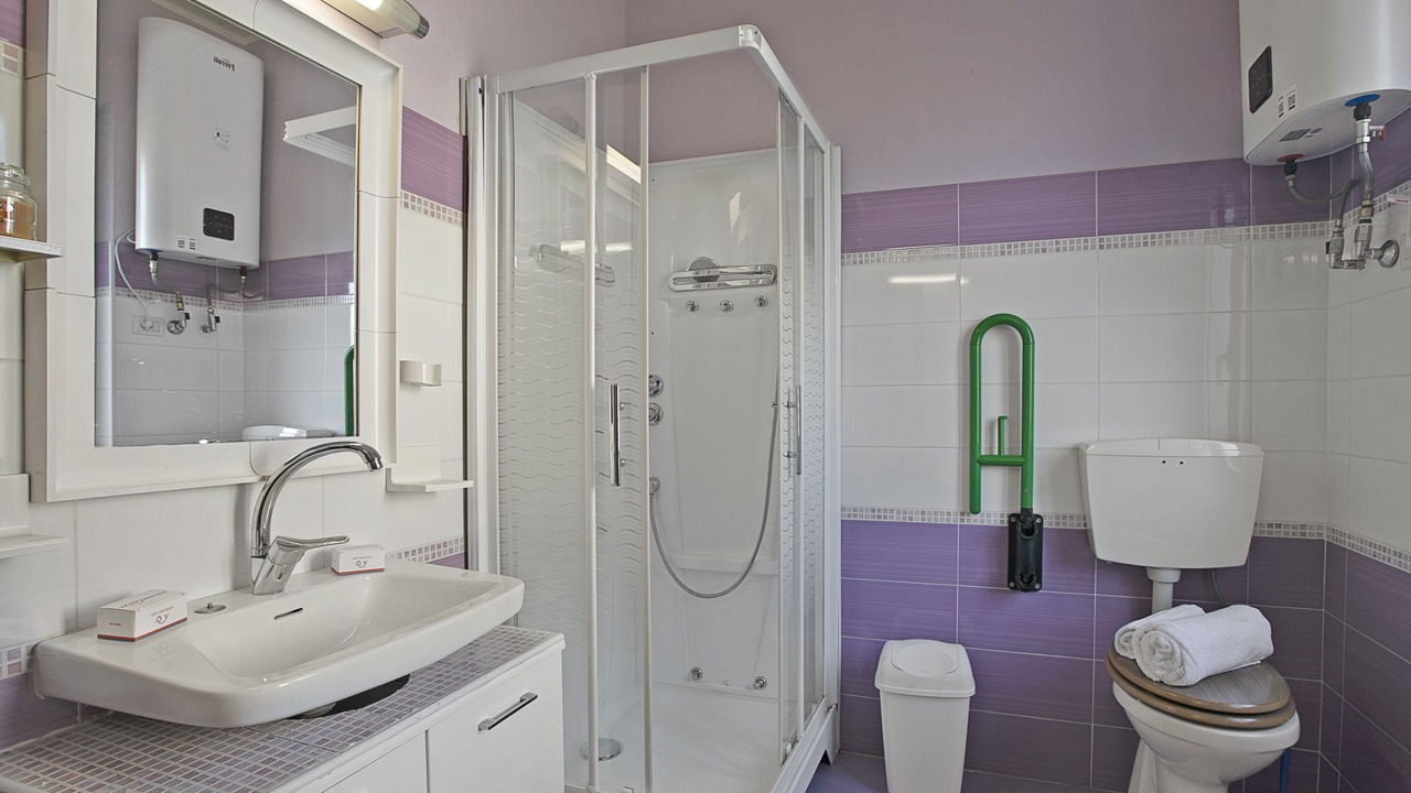 Photo of Bathroom in Laveno