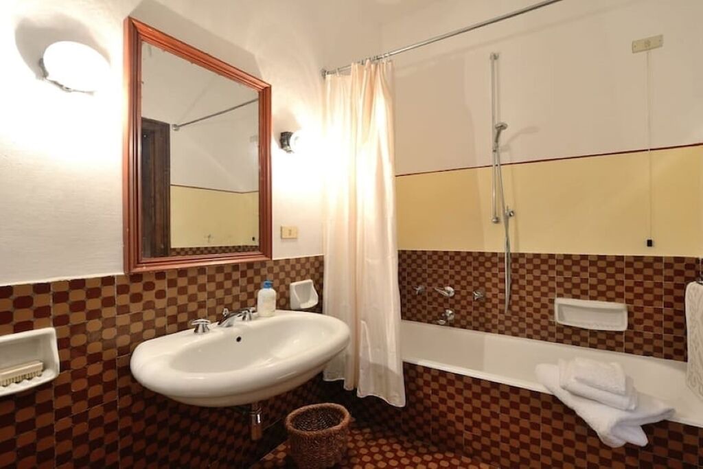 Photo of Bathroom in Morosolo