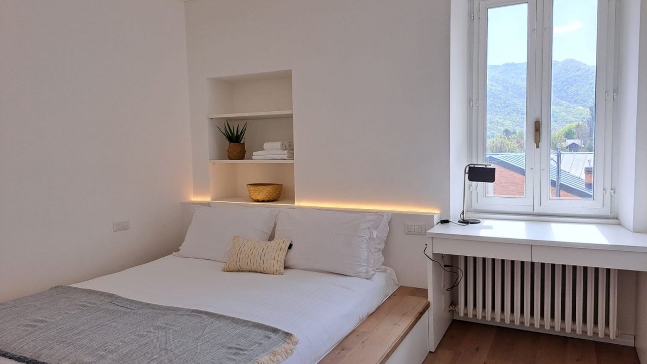 Photo of Bedroom in Lanzo d'Intelvi