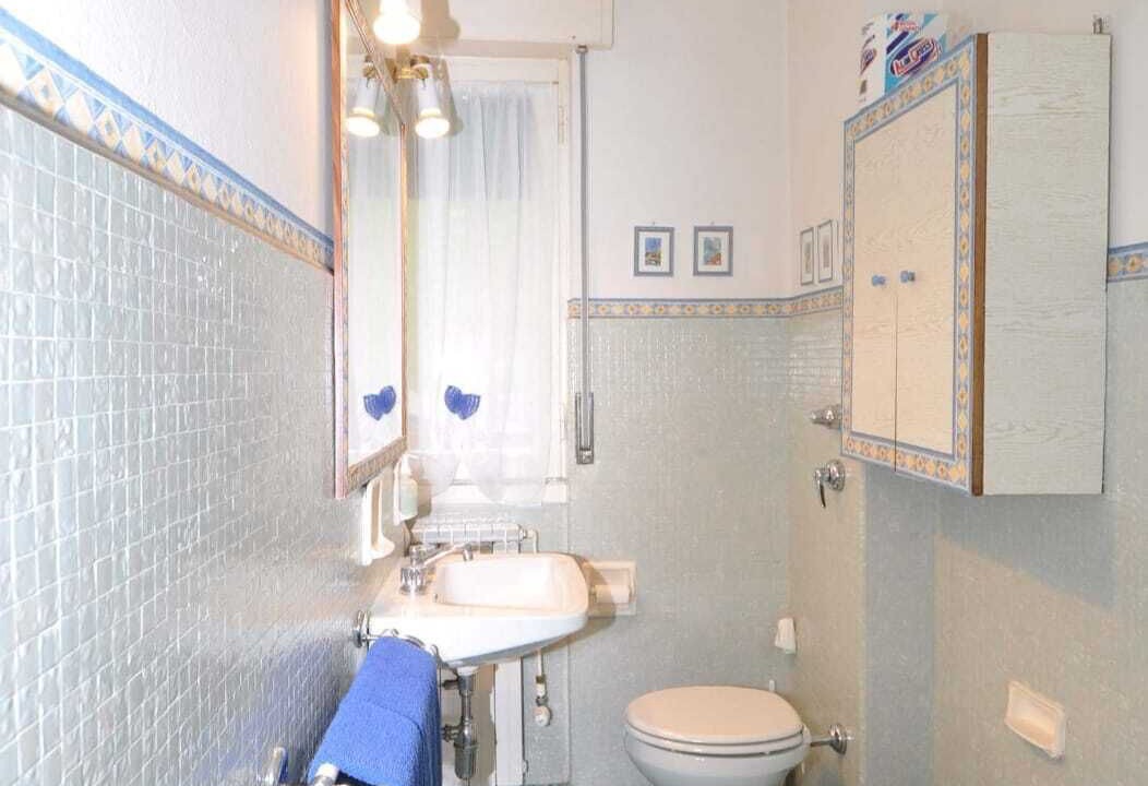 Photo of Bathroom in Alme