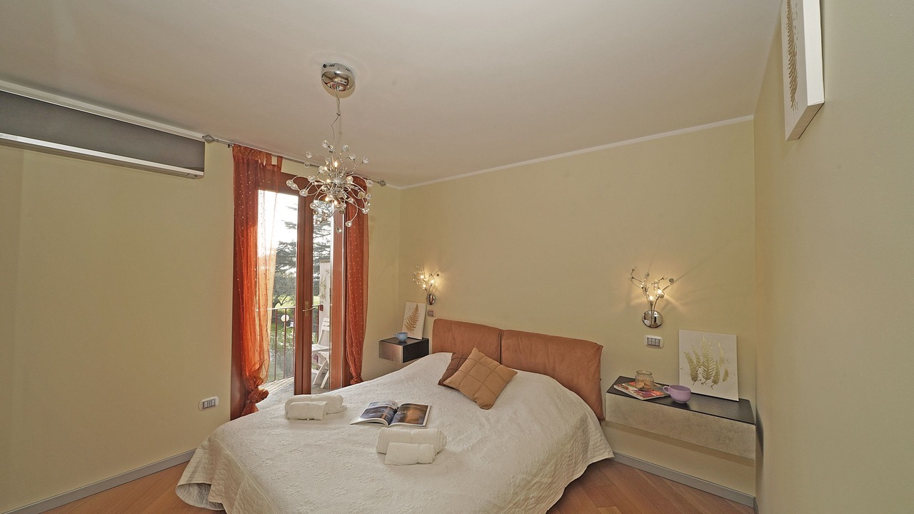 Photo of Bedroom in Sirmione
