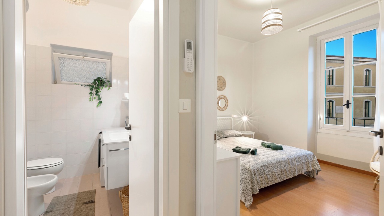 Photo of Bedroom in Desenzano del Garda City Centre