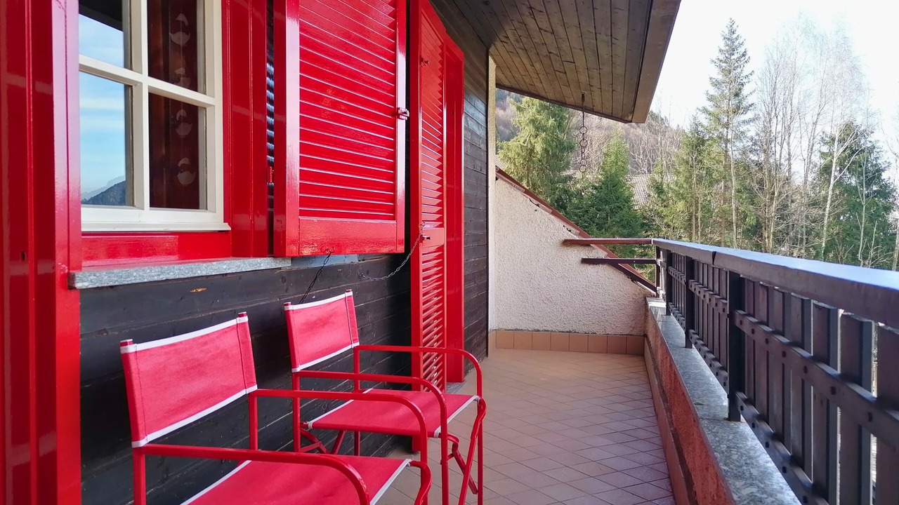 Photo of Outdoor in Serina