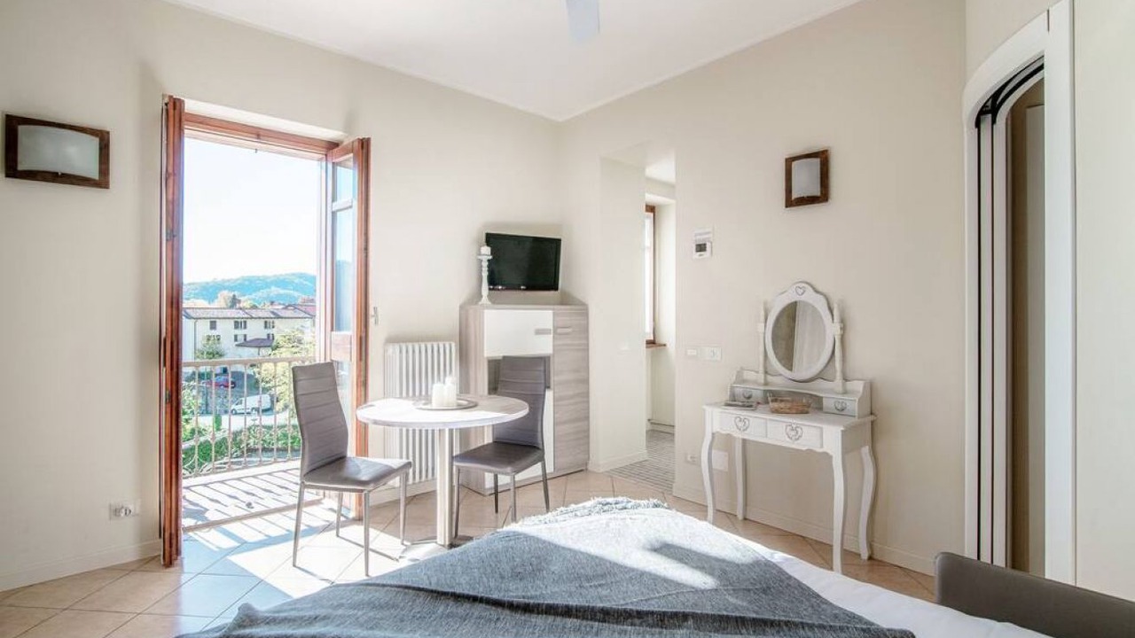 Photo of Bedroom in Cernobbio