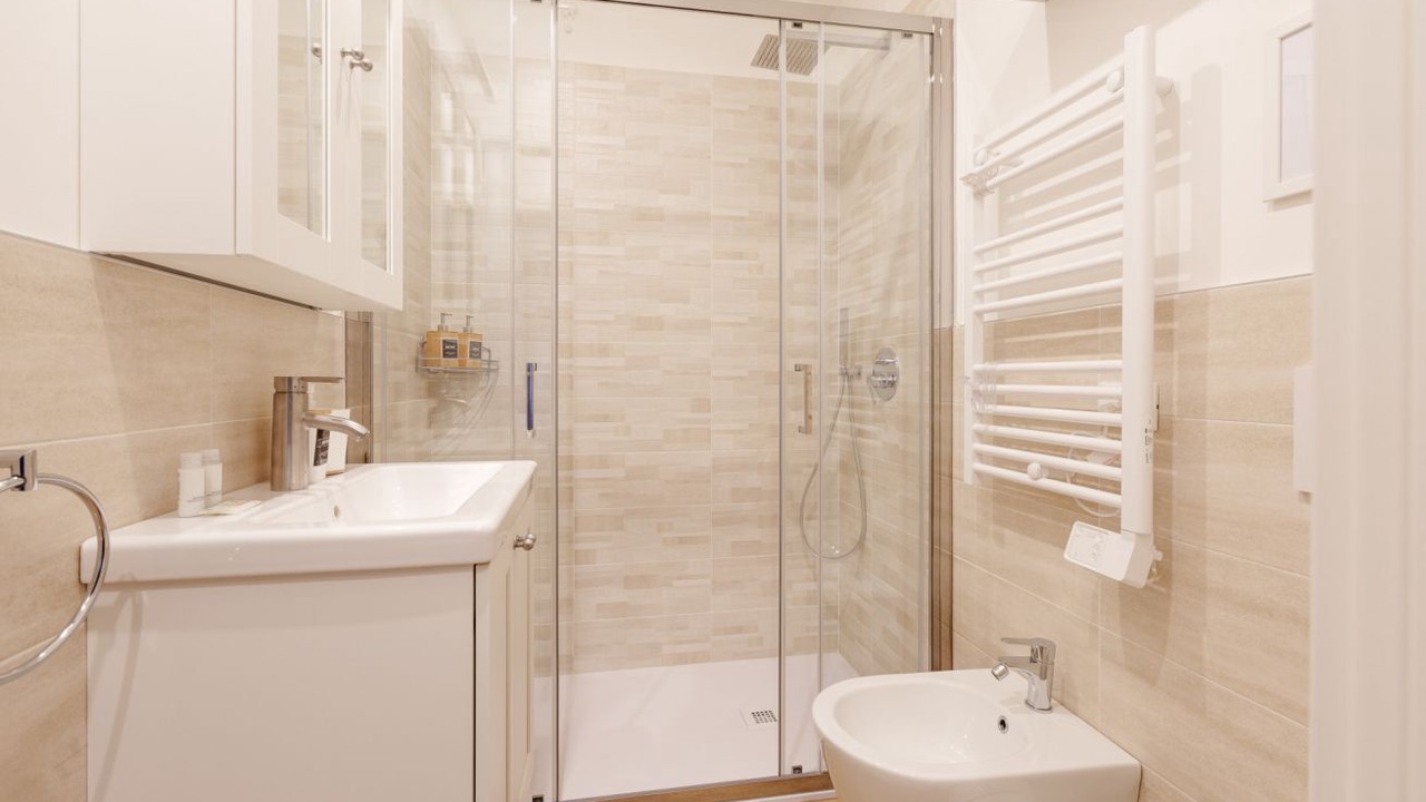 Photo of Bathroom in Affori