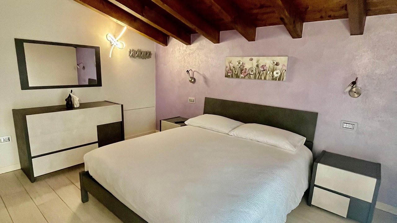 Photo of Bedroom in Lovere