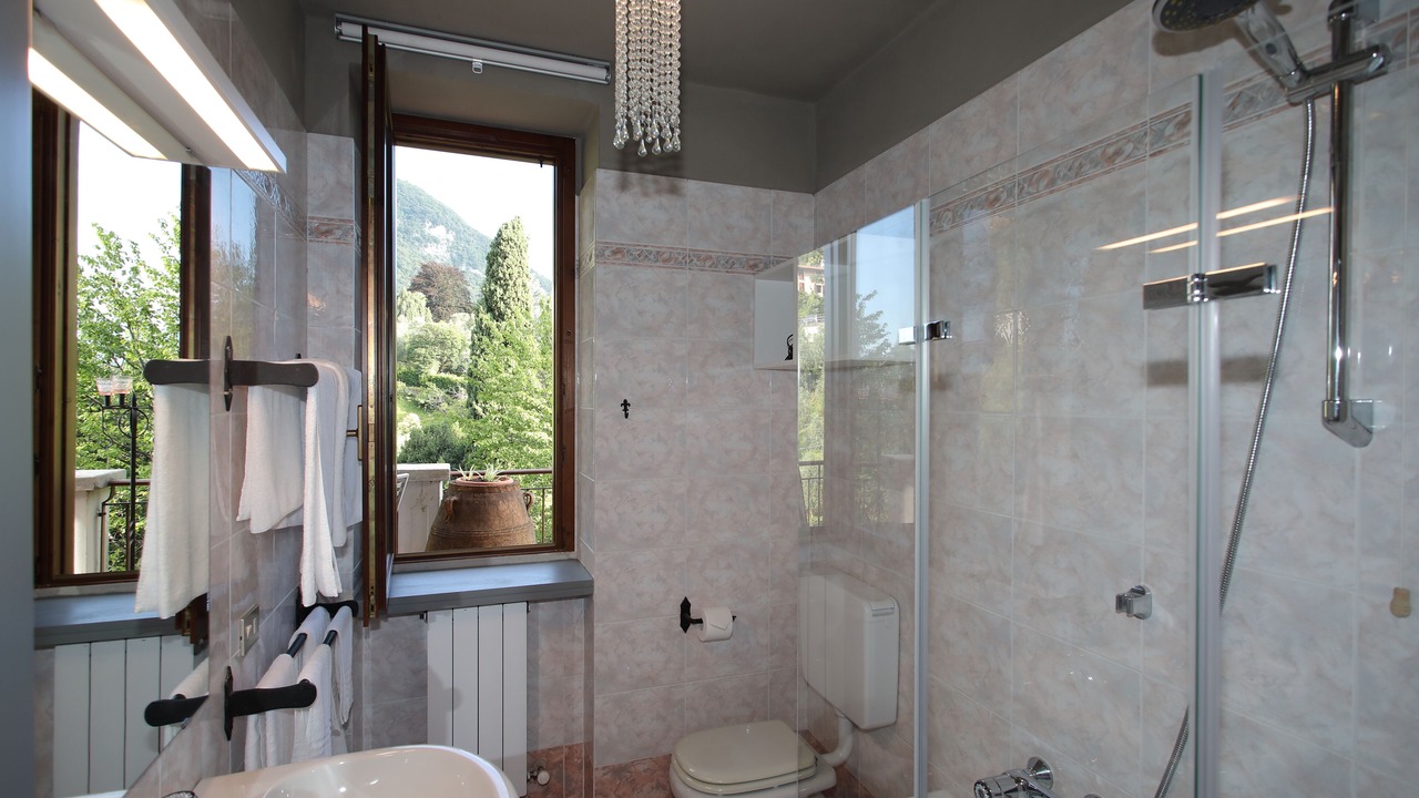 Photo of Bathroom in Limonta