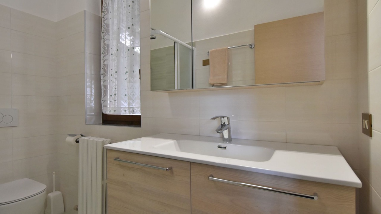 Photo of Bathroom in Civo