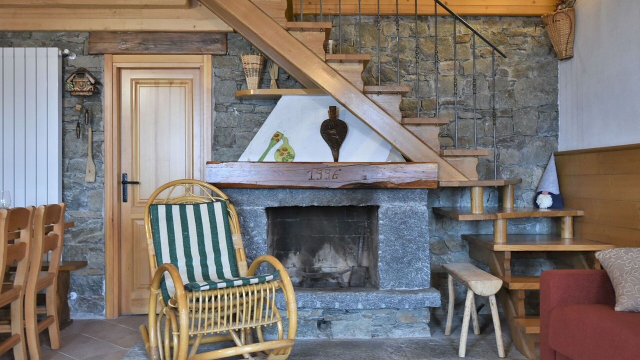 Photo of Outdoor in Mello