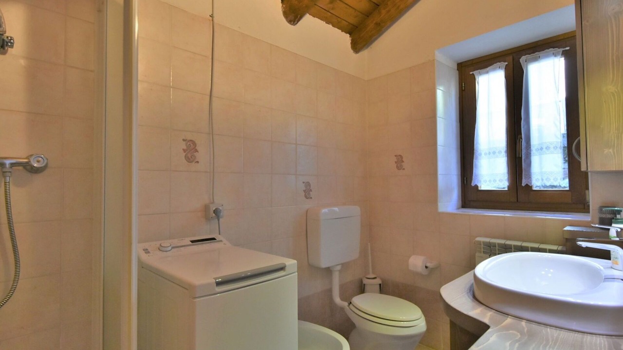 Photo of Bathroom in Mello