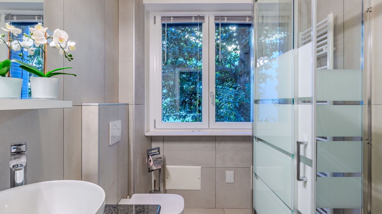 Photo of Bathroom in Dervio