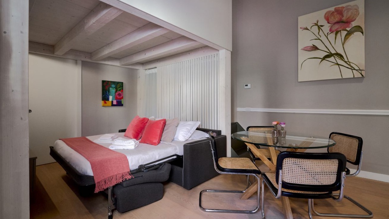 Photo of Bedroom in Chinatown