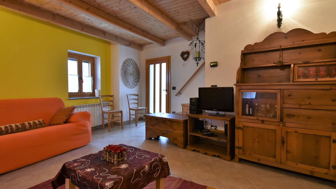 Photo of Others in Dubino