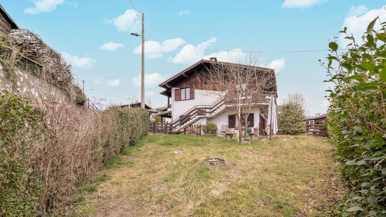 Photo of Others in Ossimo