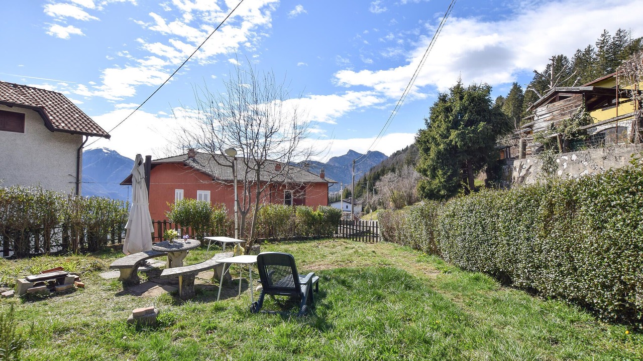 Photo of Others in Ossimo