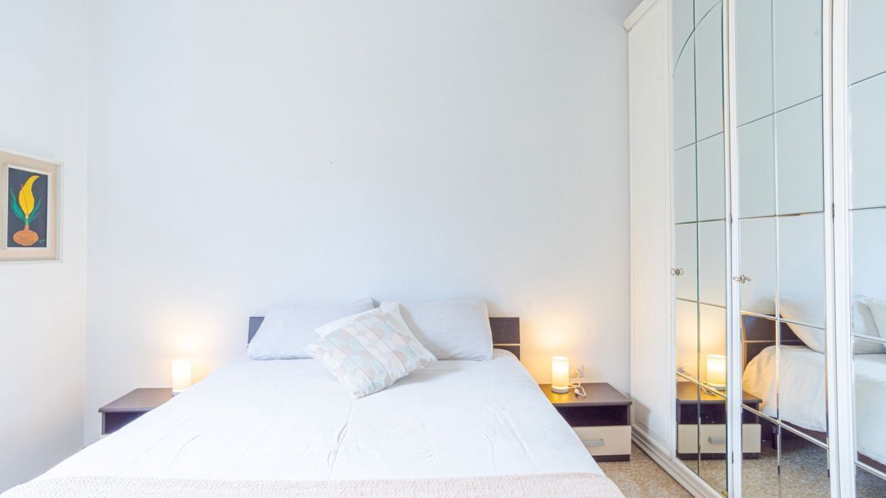 Photo of Bedroom in Barni