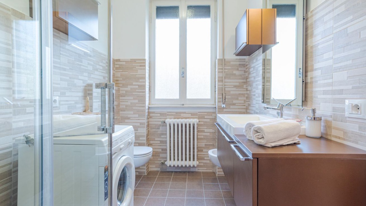 Photo of Bathroom in Barni