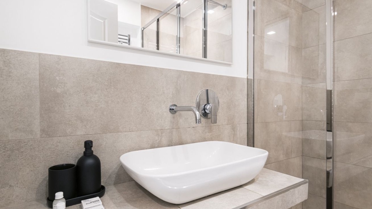 Photo of Bathroom in Central Station