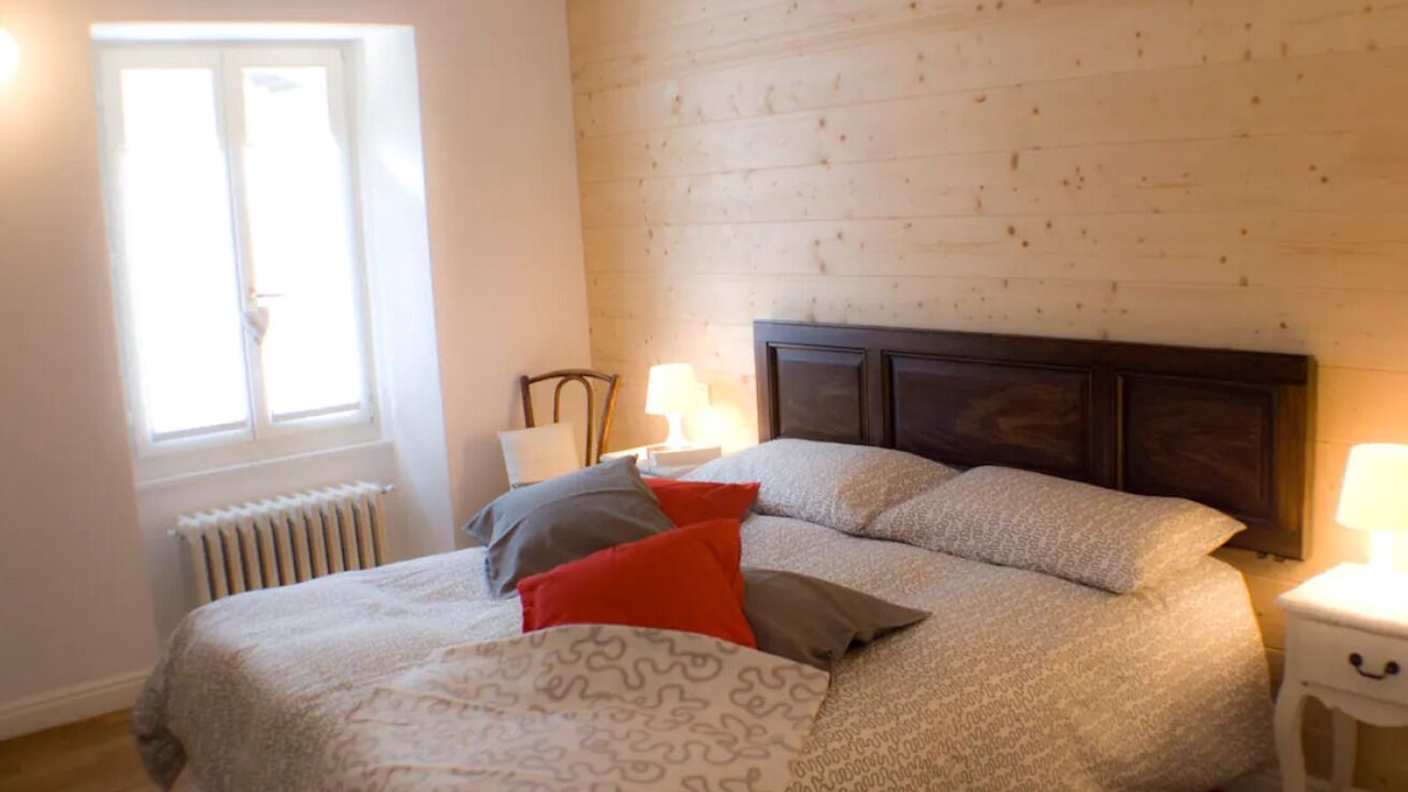 Photo of Bedroom in Argegno