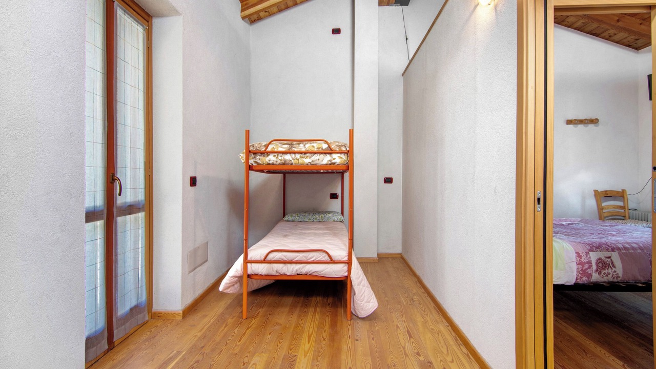 Photo of Bedroom in Cosio Valtellino