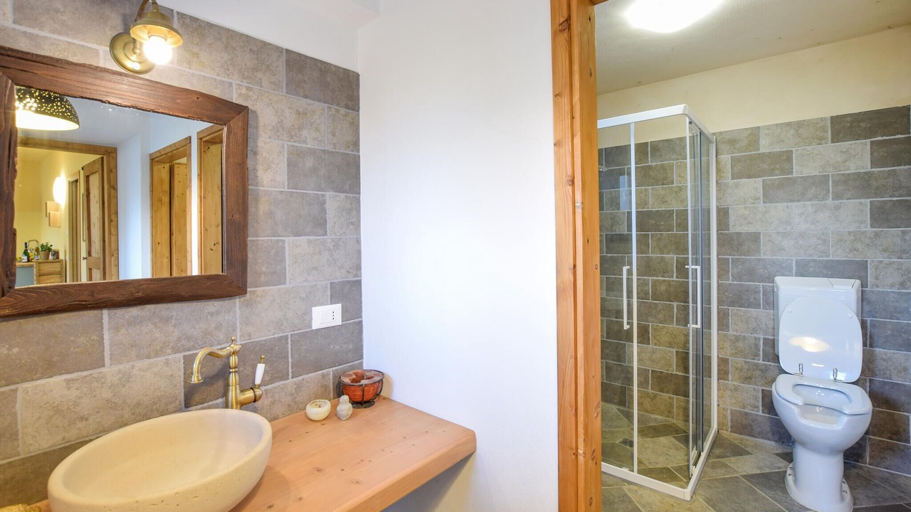 Photo of Bathroom in Solto Collina