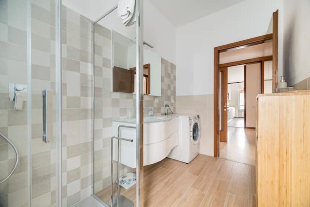 Photo of Bathroom in Como