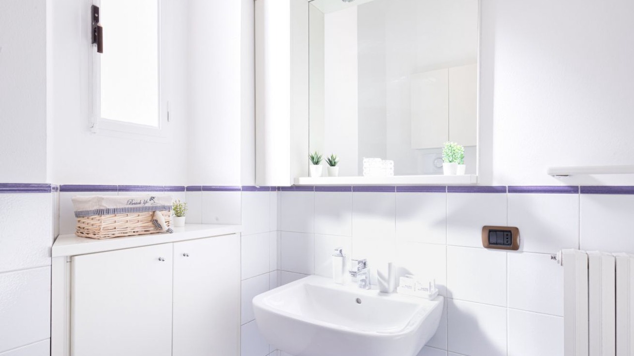 Photo of Bathroom in Central Station