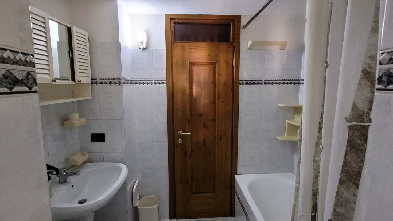 Photo of Bathroom in Civo