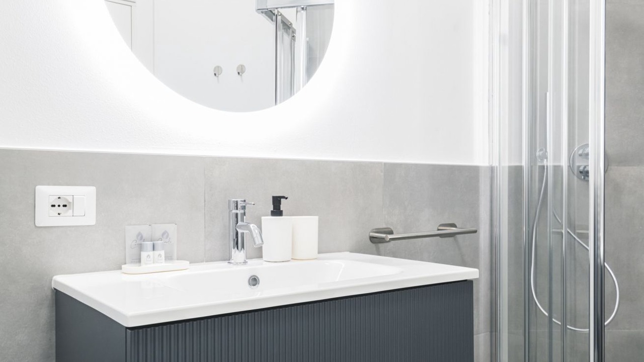 Photo of Bathroom in Washington