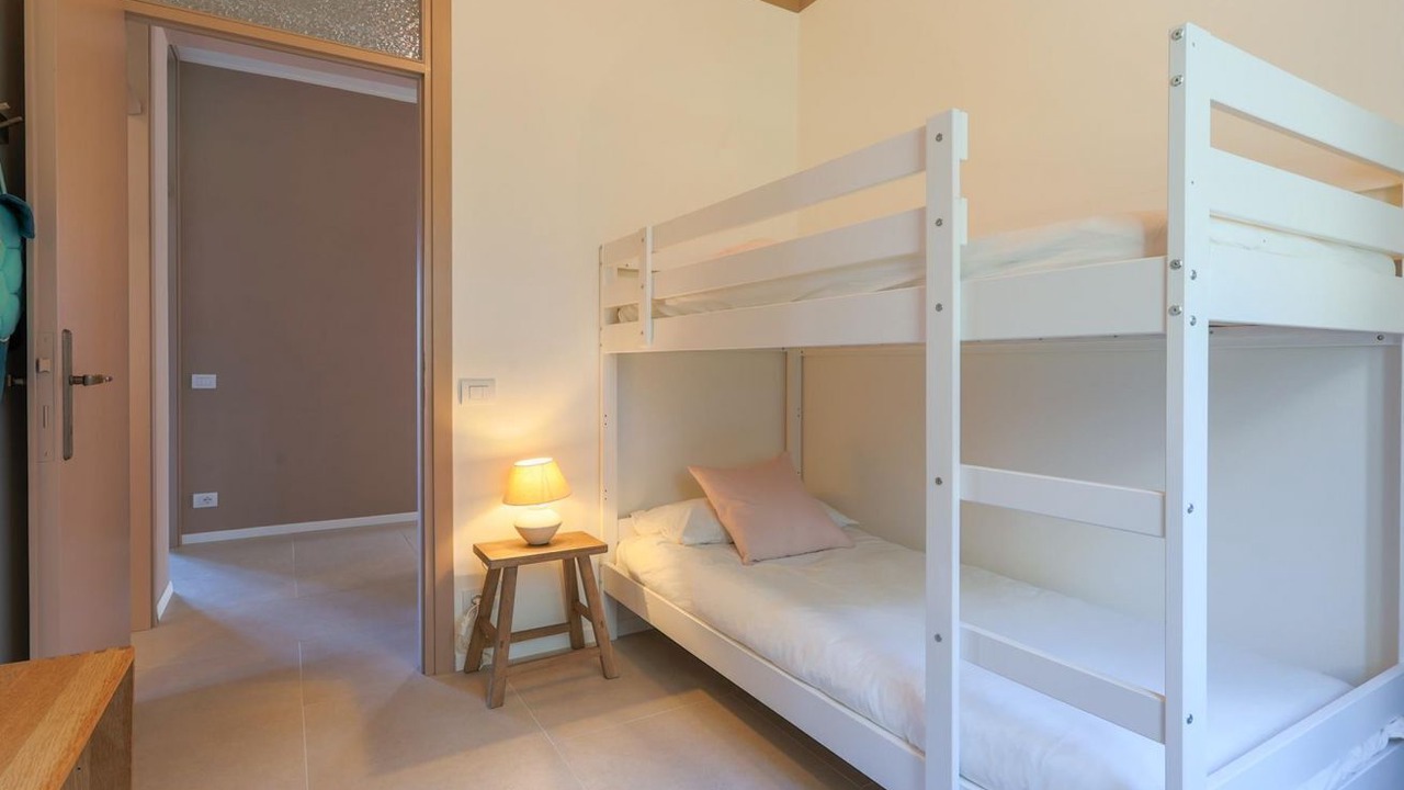 Photo of Bedroom in Colonno