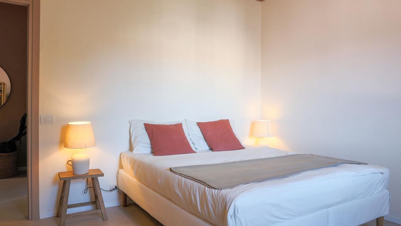 Photo of Bedroom in Colonno