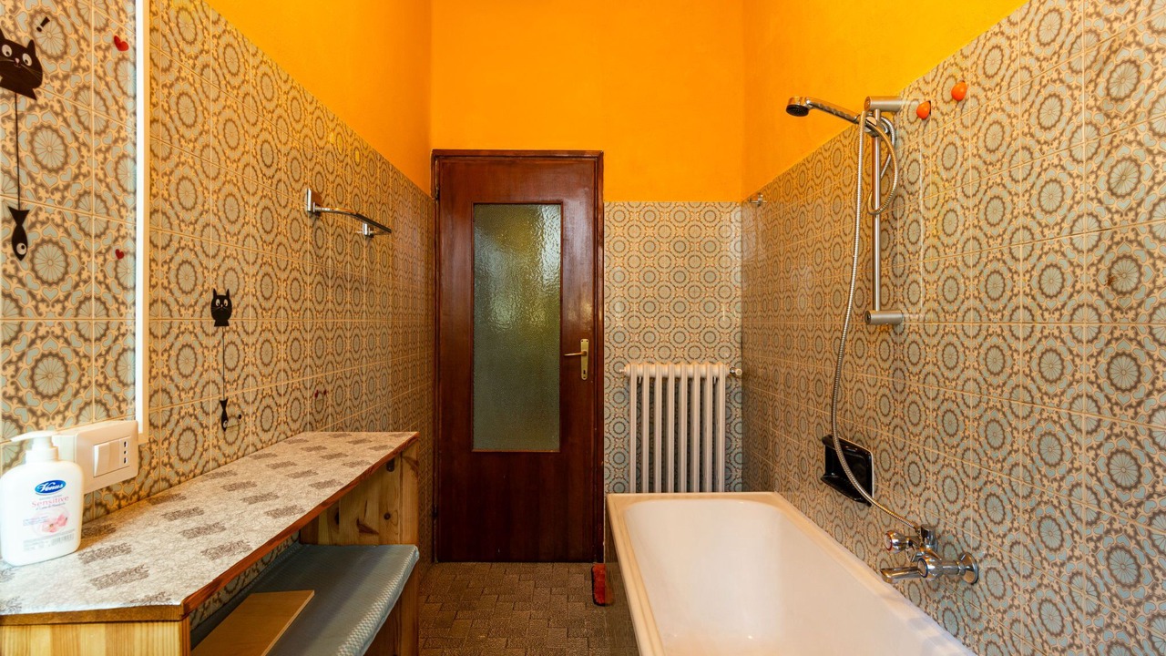 Photo of Bathroom in Dongo