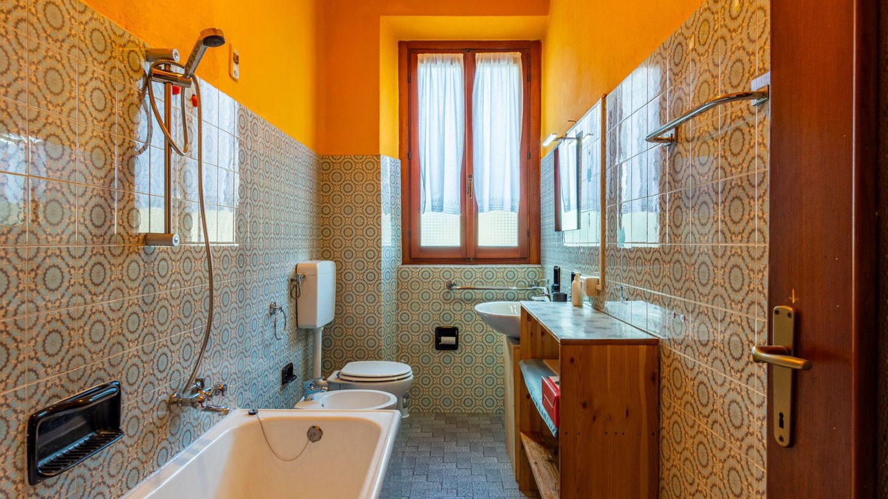 Photo of Bathroom in Dongo
