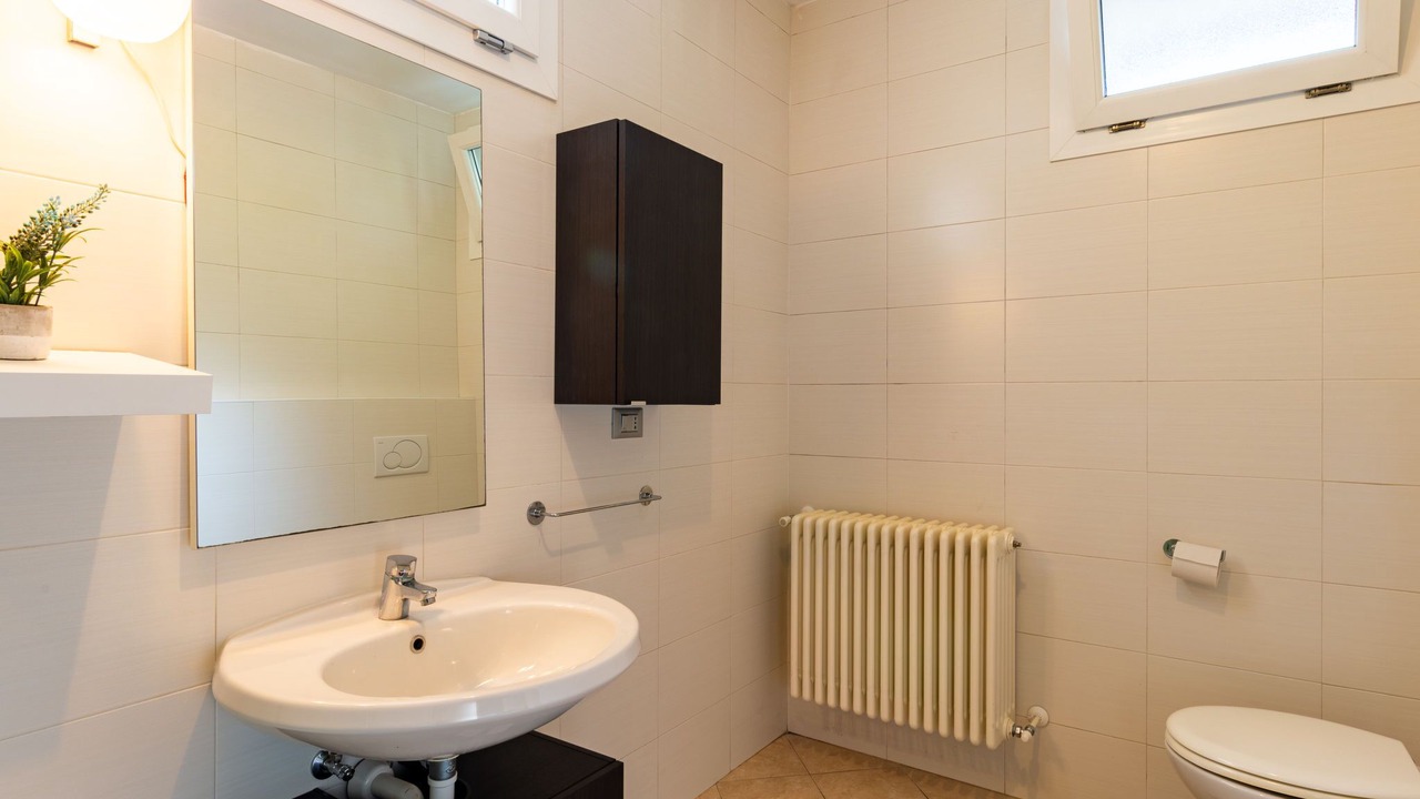 Photo of Bathroom in Moltrasio