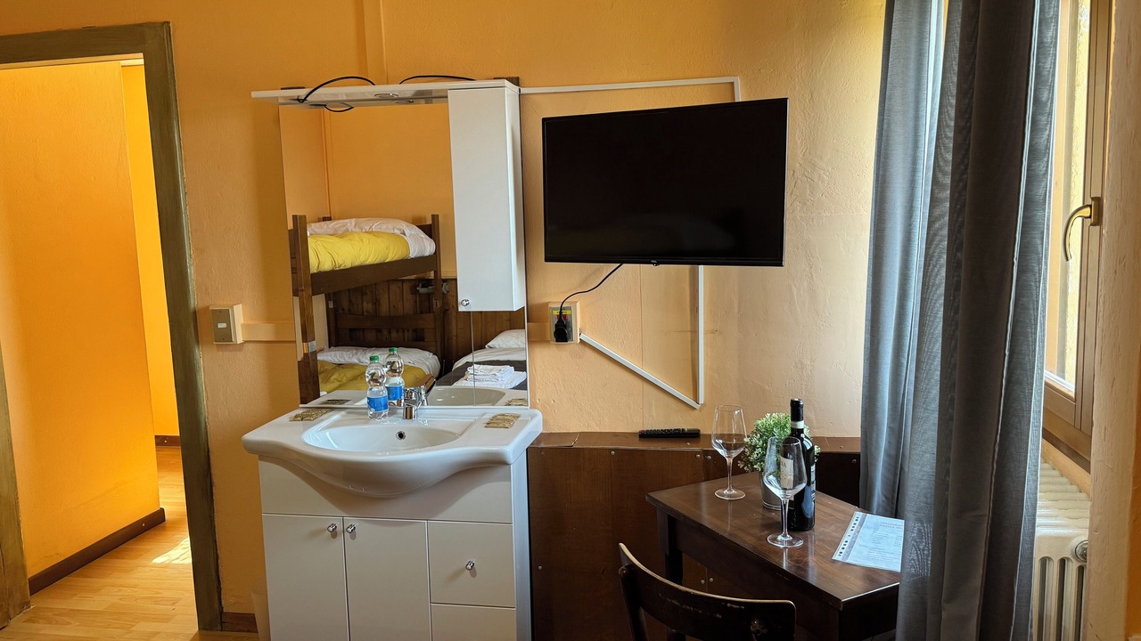 Photo of Bedroom in Brunate