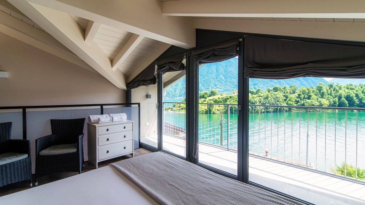 Photo of Bedroom in Ossuccio