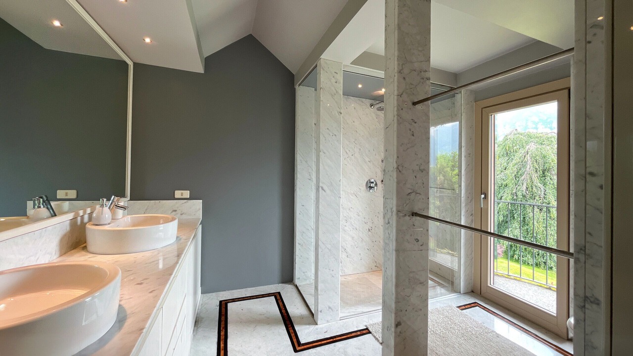 Photo of Bathroom in Malgrate