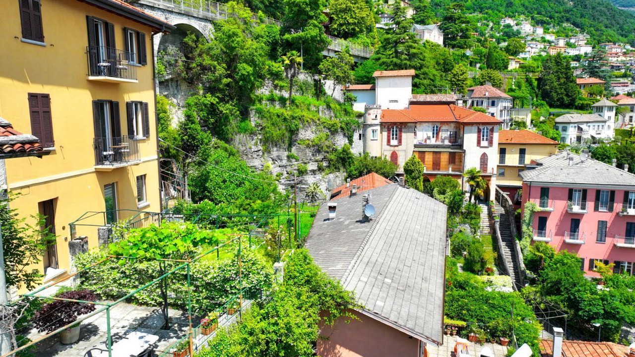 Photo of Others in Moltrasio