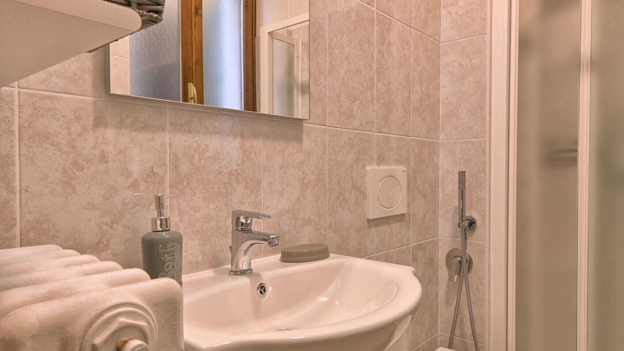 Photo of Bathroom in Bogliaco
