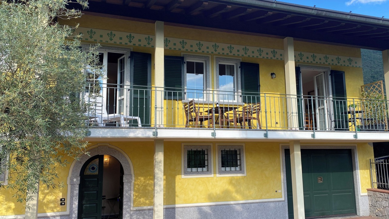 Photo of Outdoor in Crone