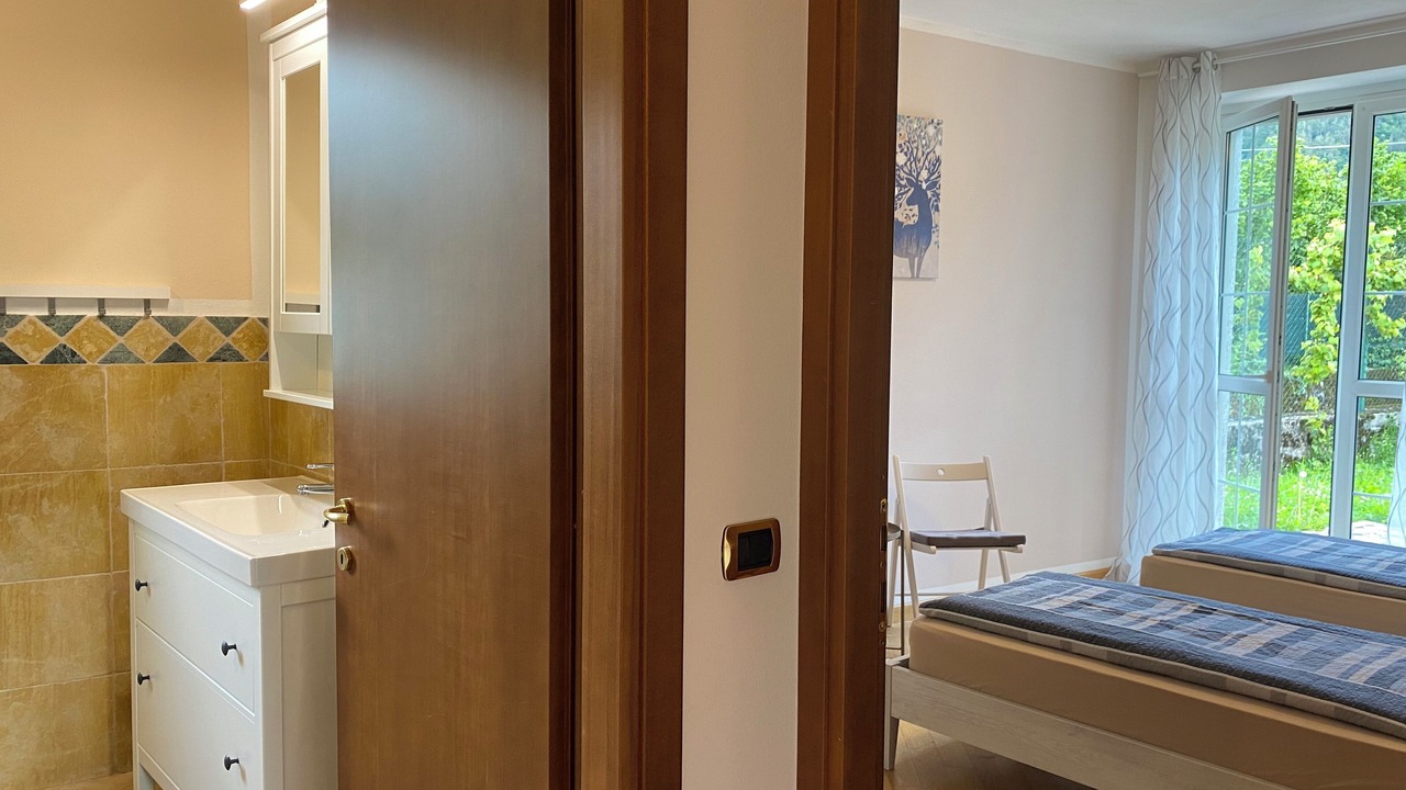 Photo of Bedroom in Crone