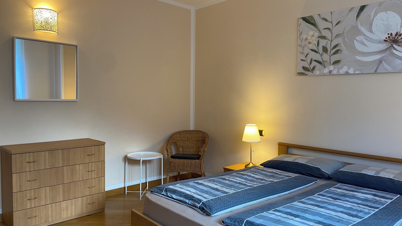 Photo of Bedroom in Crone