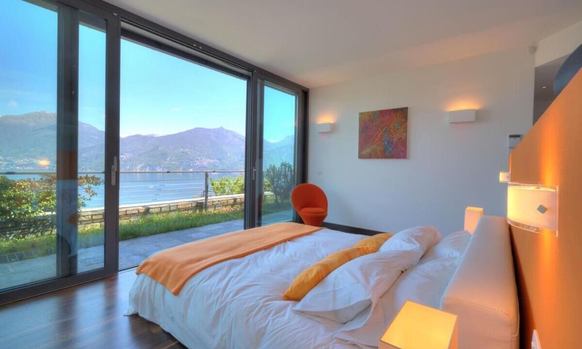Photo of Bedroom in Menaggio