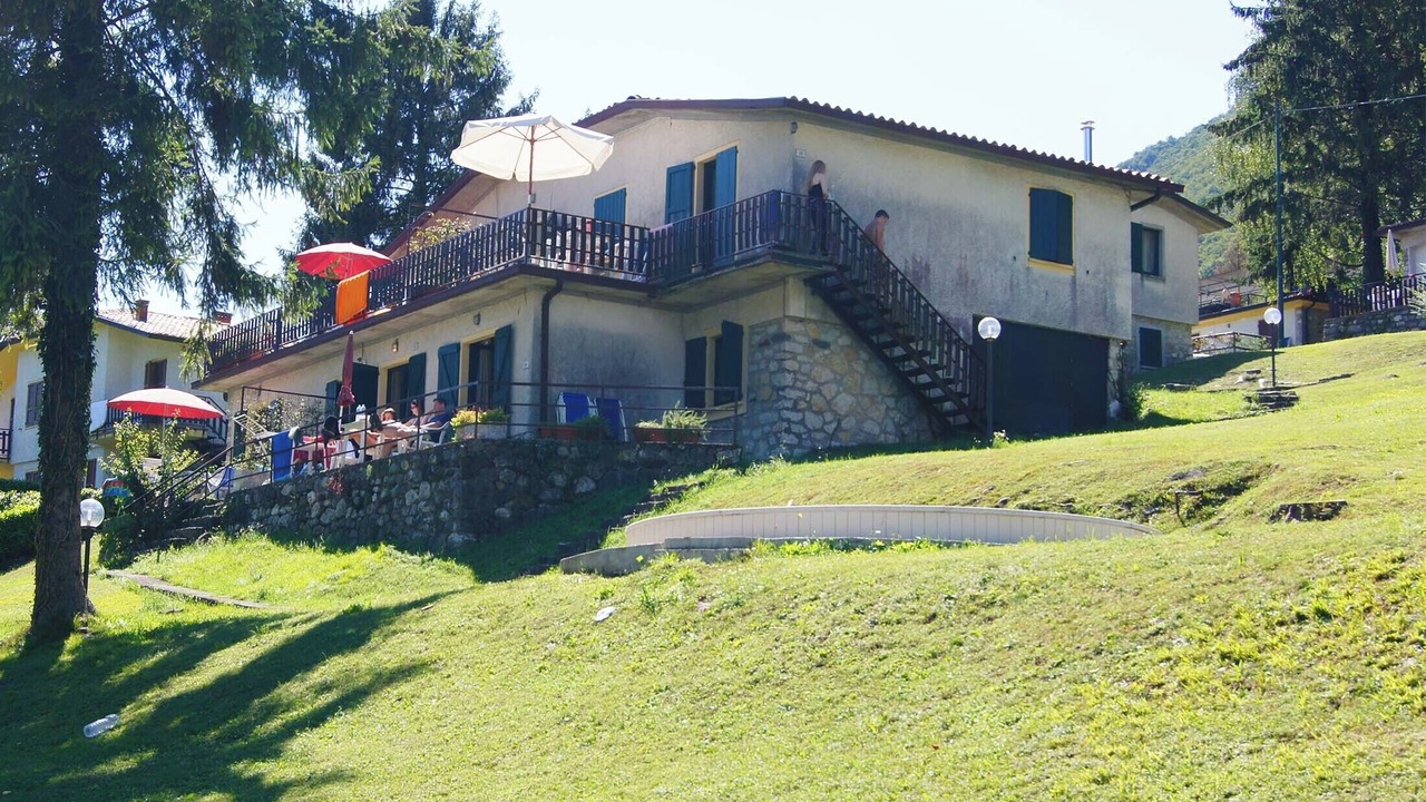 Photo of Outdoor in Crone